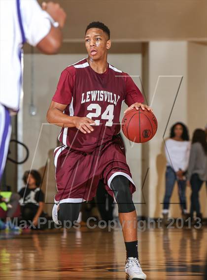 Thumbnail 2 in Lewisville vs. Ranger (Fantasy of Lights Tournament) photogallery.