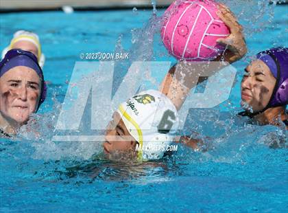 Thumbnail 3 in Castro Valley vs College Park (Tri Valley Invitational) photogallery.