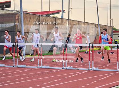 Thumbnail 3 in Eagle No Tax Relays (110 Hurdles) photogallery.