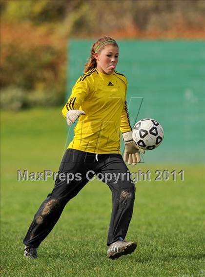 Thumbnail 2 in Prattsburgh Central vs Campbell-Savona photogallery.