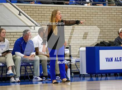 Thumbnail 1 in Sanger @ Van Alstyne photogallery.