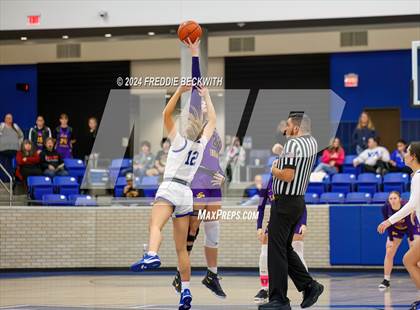 Thumbnail 1 in Sanger @ Van Alstyne photogallery.