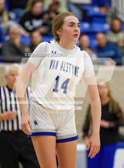 Thumbnail 2 in Sanger @ Van Alstyne photogallery.