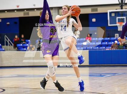 Thumbnail 3 in Sanger @ Van Alstyne photogallery.