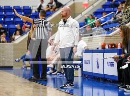 Thumbnail 1 in Sanger @ Van Alstyne photogallery.