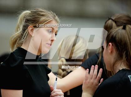 Thumbnail 2 in Keller vs. Prosper (UIL 6A Regional Finals) photogallery.