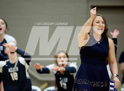 Thumbnail 1 in Keller vs. Prosper (UIL 6A Regional Finals) photogallery.