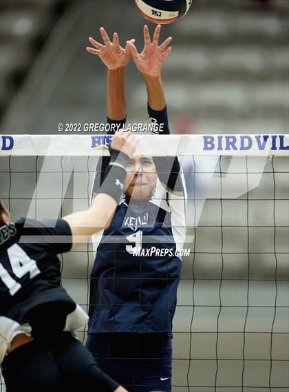 Thumbnail 3 in Keller vs. Prosper (UIL 6A Regional Finals) photogallery.