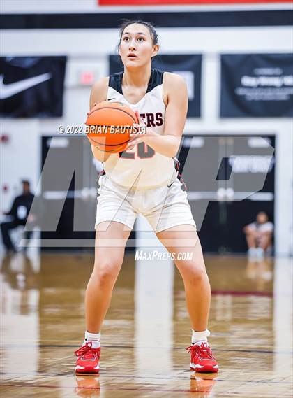 Thumbnail 2 in 'Iolani vs Moanalua (Iolani Classic Honolulu - Day 1) photogallery.