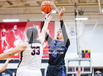 Thumbnail 2 in 'Iolani vs Moanalua (Iolani Classic Honolulu - Day 1) photogallery.