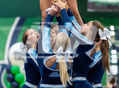 Thumbnail 1 in Cambridge (Creekview Classic) photogallery.