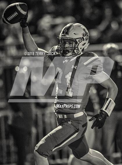 Thumbnail 1 in Servite @ JSerra Catholic photogallery.