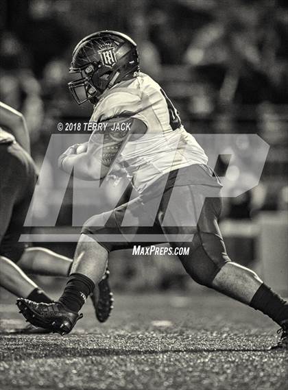 Thumbnail 2 in Servite @ JSerra Catholic photogallery.