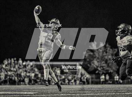 Thumbnail 3 in Servite @ JSerra Catholic photogallery.