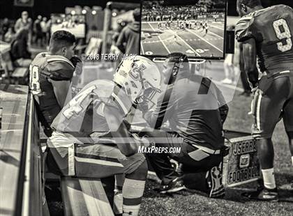 Thumbnail 2 in Servite @ JSerra Catholic photogallery.