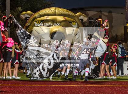Thumbnail 2 in Servite @ JSerra Catholic photogallery.