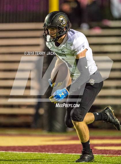 Thumbnail 3 in Servite @ JSerra Catholic photogallery.