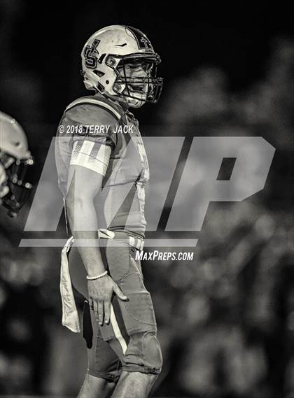Thumbnail 2 in Servite @ JSerra Catholic photogallery.