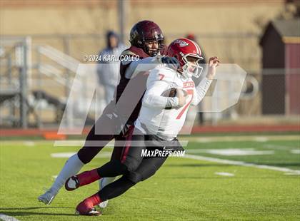 Thumbnail 3 in Hurricane vs. Jefferson (WVSSAC 4A Quarterfinal) photogallery.