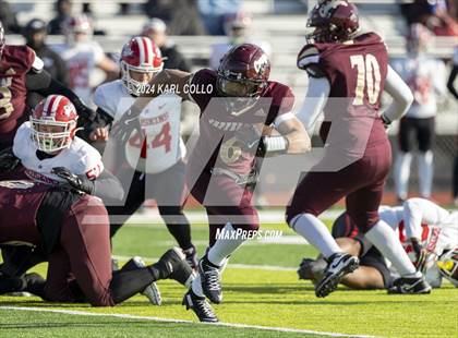 Thumbnail 2 in Hurricane vs. Jefferson (WVSSAC 4A Quarterfinal) photogallery.