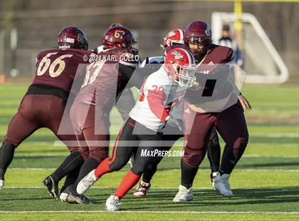 Thumbnail 1 in Hurricane vs. Jefferson (WVSSAC 4A Quarterfinal) photogallery.
