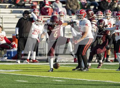 Thumbnail 3 in Hurricane vs. Jefferson (WVSSAC 4A Quarterfinal) photogallery.