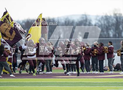 Thumbnail 2 in Hurricane vs. Jefferson (WVSSAC 4A Quarterfinal) photogallery.