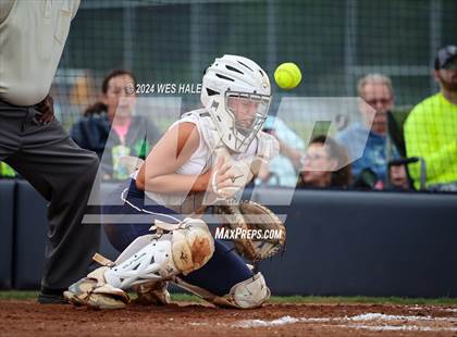 Thumbnail 2 in DeSoto Central @ Lewisburg (MHSAA 7A 2nd Round) photogallery.