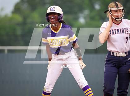 Thumbnail 1 in DeSoto Central @ Lewisburg (MHSAA 7A 2nd Round) photogallery.