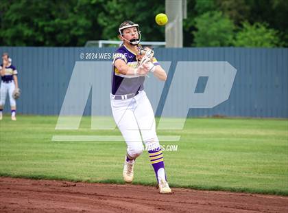 Thumbnail 3 in DeSoto Central @ Lewisburg (MHSAA 7A 2nd Round) photogallery.