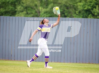 Thumbnail 3 in DeSoto Central @ Lewisburg (MHSAA 7A 2nd Round) photogallery.
