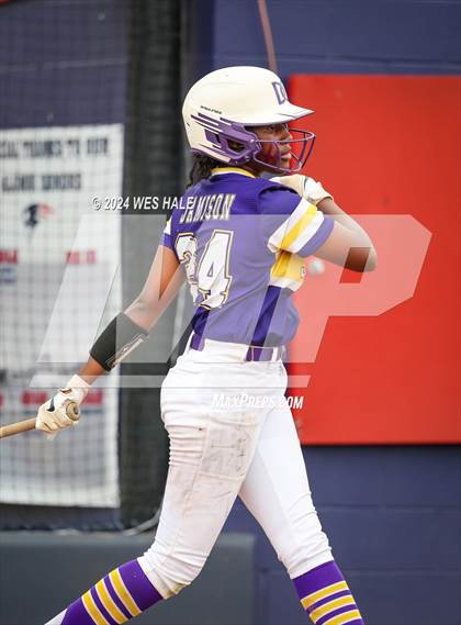 Thumbnail 1 in DeSoto Central @ Lewisburg (MHSAA 7A 2nd Round) photogallery.