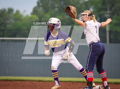 Thumbnail 1 in DeSoto Central @ Lewisburg (MHSAA 7A 2nd Round) photogallery.
