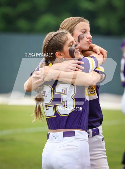 Thumbnail 2 in DeSoto Central @ Lewisburg (MHSAA 7A 2nd Round) photogallery.