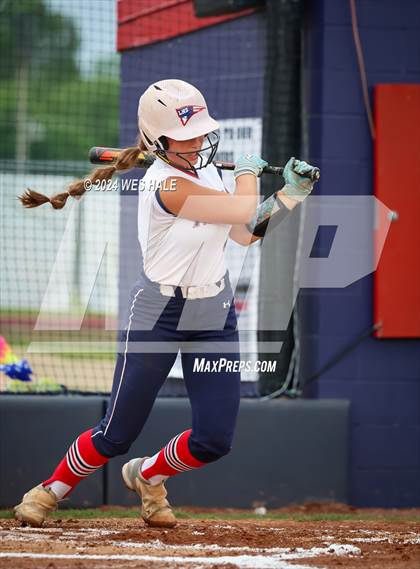 Thumbnail 1 in DeSoto Central @ Lewisburg (MHSAA 7A 2nd Round) photogallery.