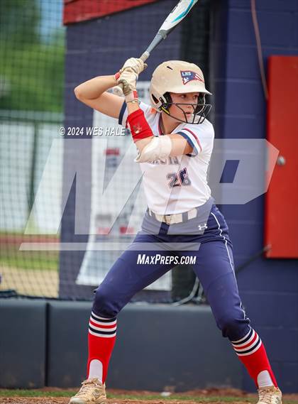 Thumbnail 2 in DeSoto Central @ Lewisburg (MHSAA 7A 2nd Round) photogallery.