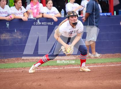 Thumbnail 1 in DeSoto Central @ Lewisburg (MHSAA 7A 2nd Round) photogallery.