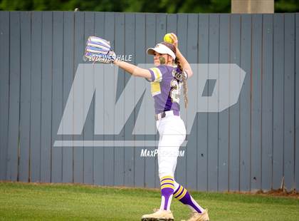 Thumbnail 2 in DeSoto Central @ Lewisburg (MHSAA 7A 2nd Round) photogallery.