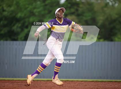 Thumbnail 3 in DeSoto Central @ Lewisburg (MHSAA 7A 2nd Round) photogallery.
