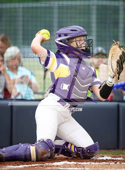 Thumbnail 3 in DeSoto Central @ Lewisburg (MHSAA 7A 2nd Round) photogallery.