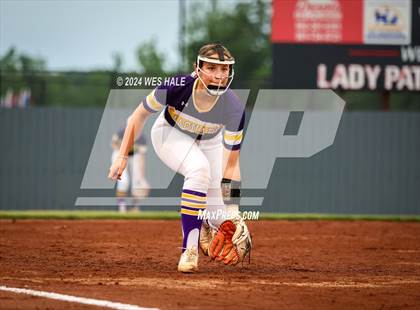 Thumbnail 2 in DeSoto Central @ Lewisburg (MHSAA 7A 2nd Round) photogallery.