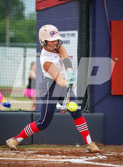 Thumbnail 3 in DeSoto Central @ Lewisburg (MHSAA 7A 2nd Round) photogallery.