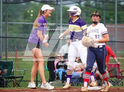 Thumbnail 2 in DeSoto Central @ Lewisburg (MHSAA 7A 2nd Round) photogallery.