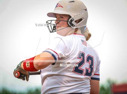 Thumbnail 1 in DeSoto Central @ Lewisburg (MHSAA 7A 2nd Round) photogallery.
