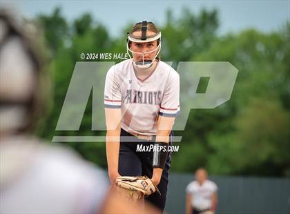 Thumbnail 2 in DeSoto Central @ Lewisburg (MHSAA 7A 2nd Round) photogallery.
