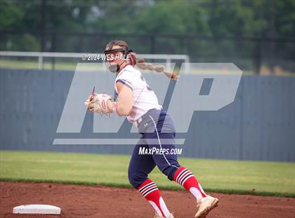 Thumbnail 2 in DeSoto Central @ Lewisburg (MHSAA 7A 2nd Round) photogallery.