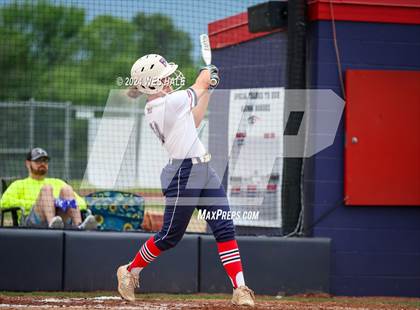 Thumbnail 2 in DeSoto Central @ Lewisburg (MHSAA 7A 2nd Round) photogallery.
