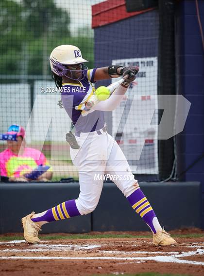 Thumbnail 1 in DeSoto Central @ Lewisburg (MHSAA 7A 2nd Round) photogallery.