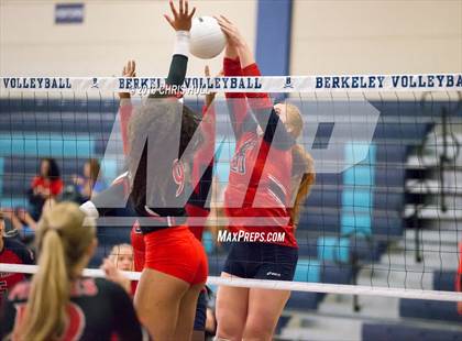 Thumbnail 2 in Port Charlotte vs Vanguard (Berkeley premier tournament) photogallery.