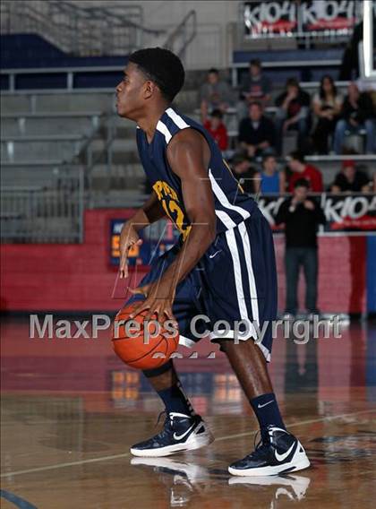 Thumbnail 3 in Marcus vs. Upper Room Christian Academy (Thanksgiving Hoopfest) photogallery.